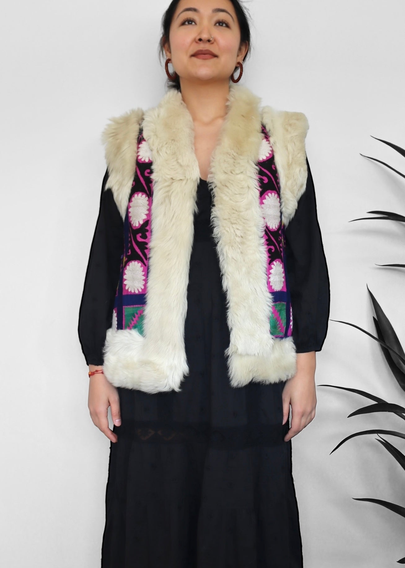 AYPATAM #17 | M-L | SUZANI SHORT VEST