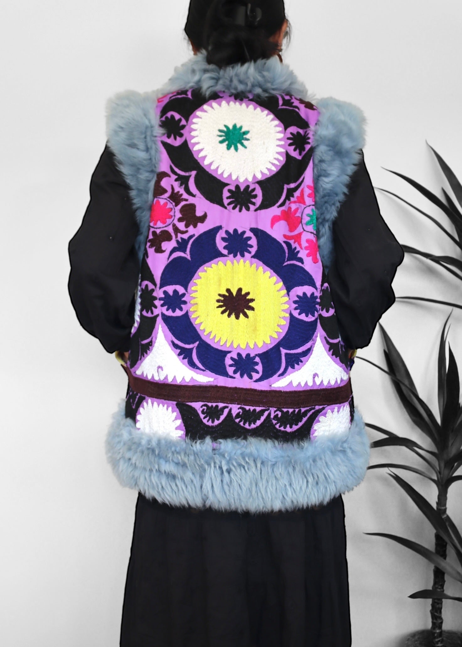 AYPATAM #14 | M-XL | SUZANI SHORT VEST