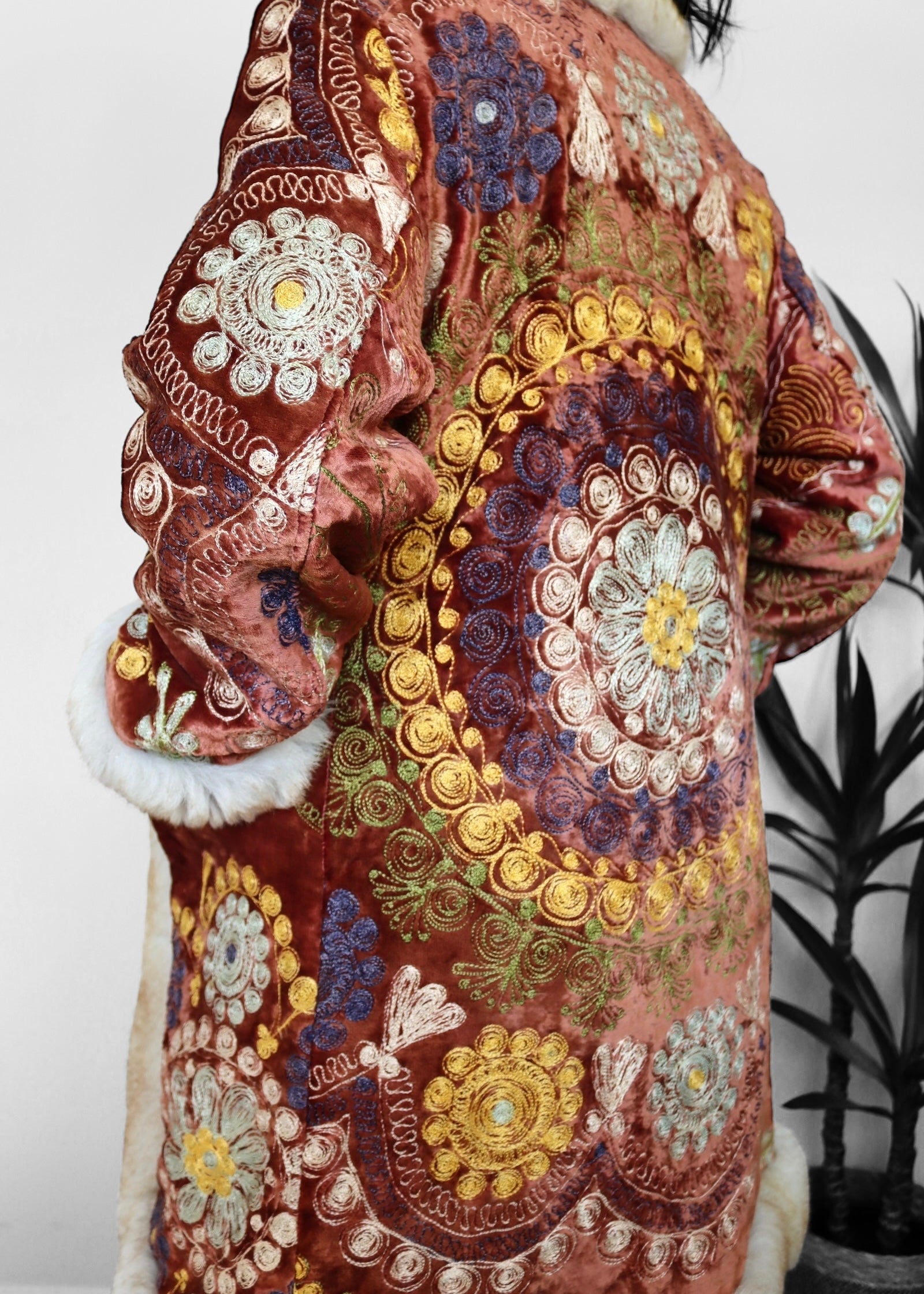 RABIYA #09 | S-M |SUZANI LONG COAT