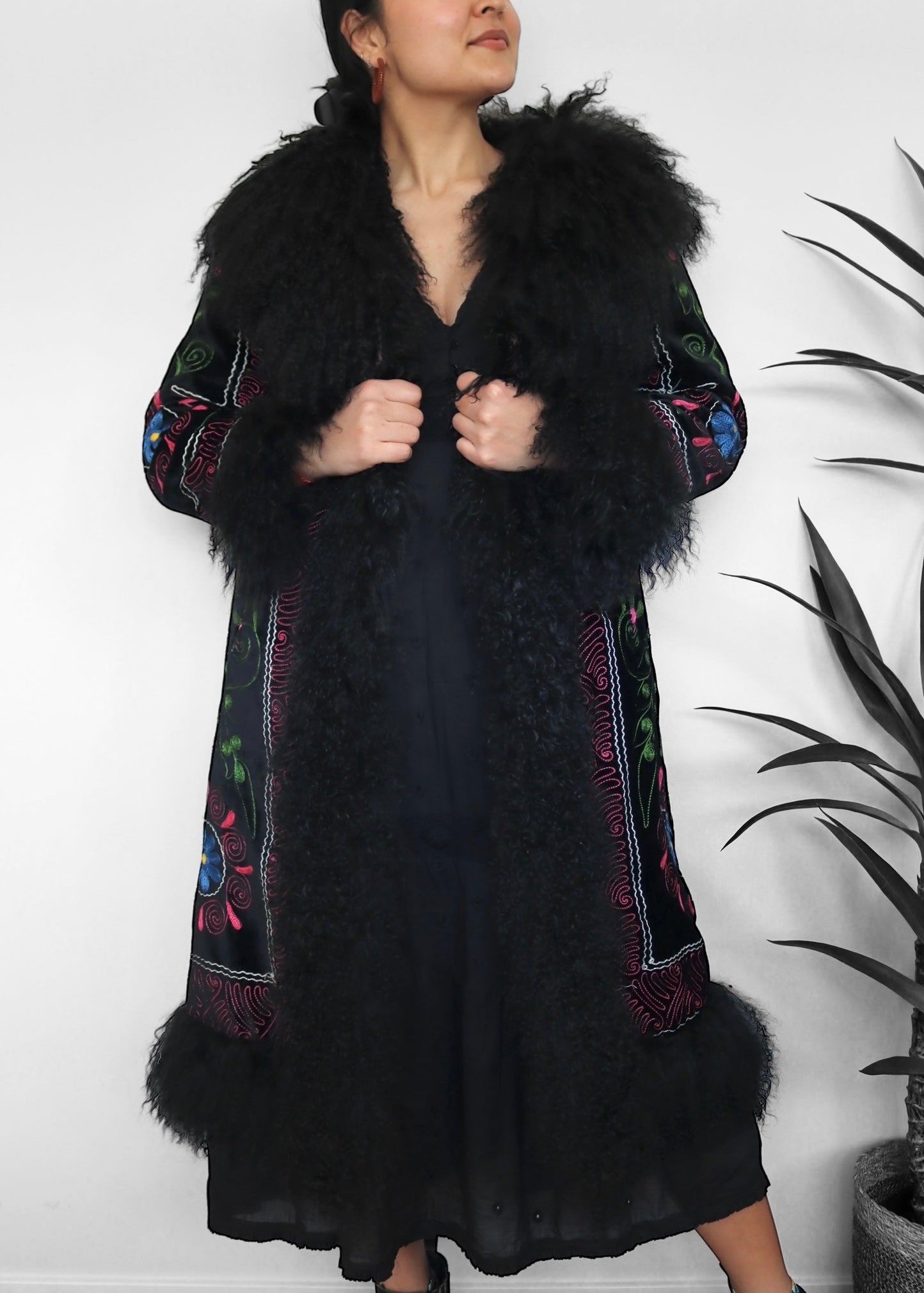 RABIYA #30 | L | SUZANI LONG COAT