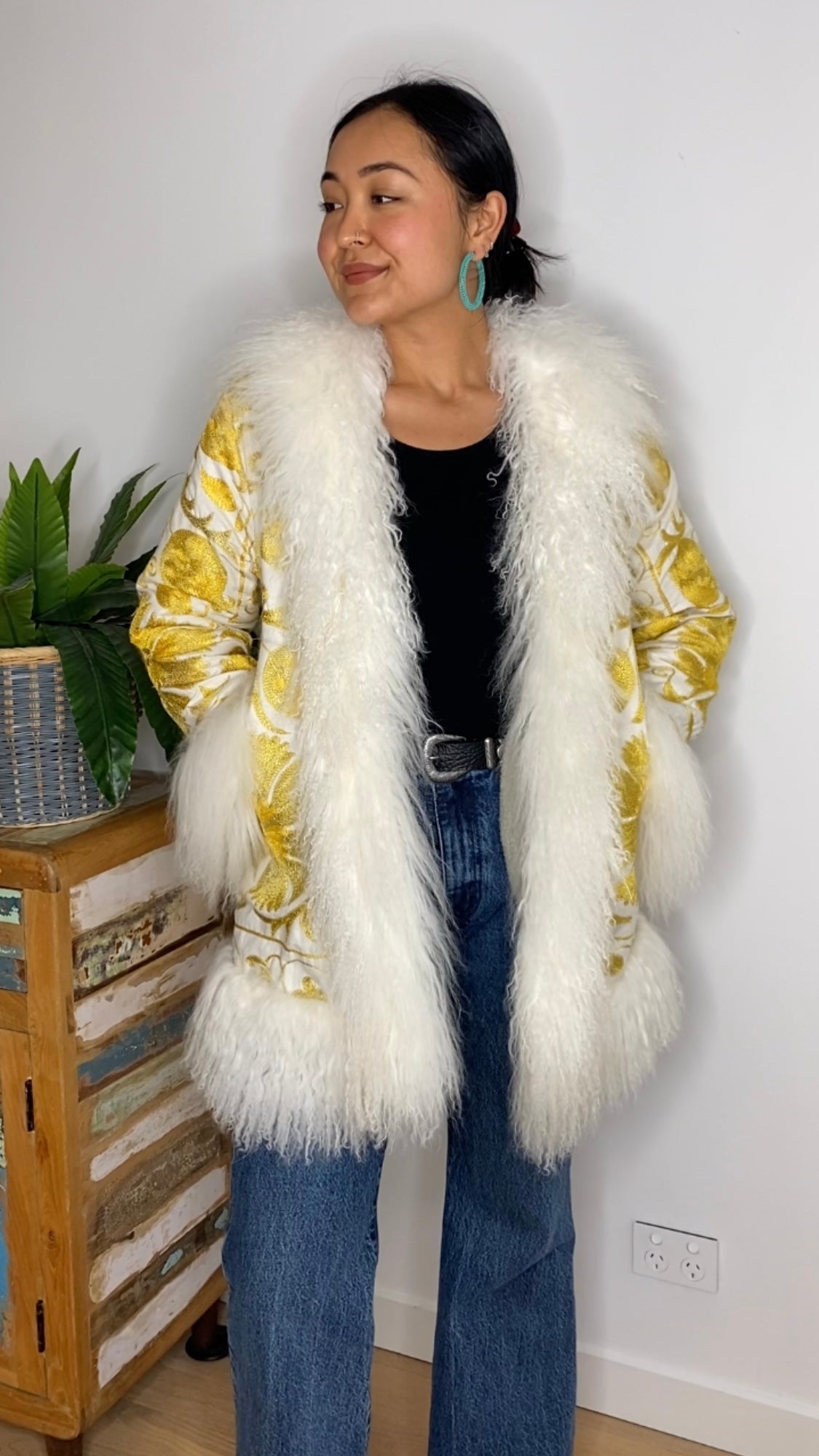 ARCHIVE/SAMPLE | ALIYA #09 | XS - S | SUZANI SHORT COAT