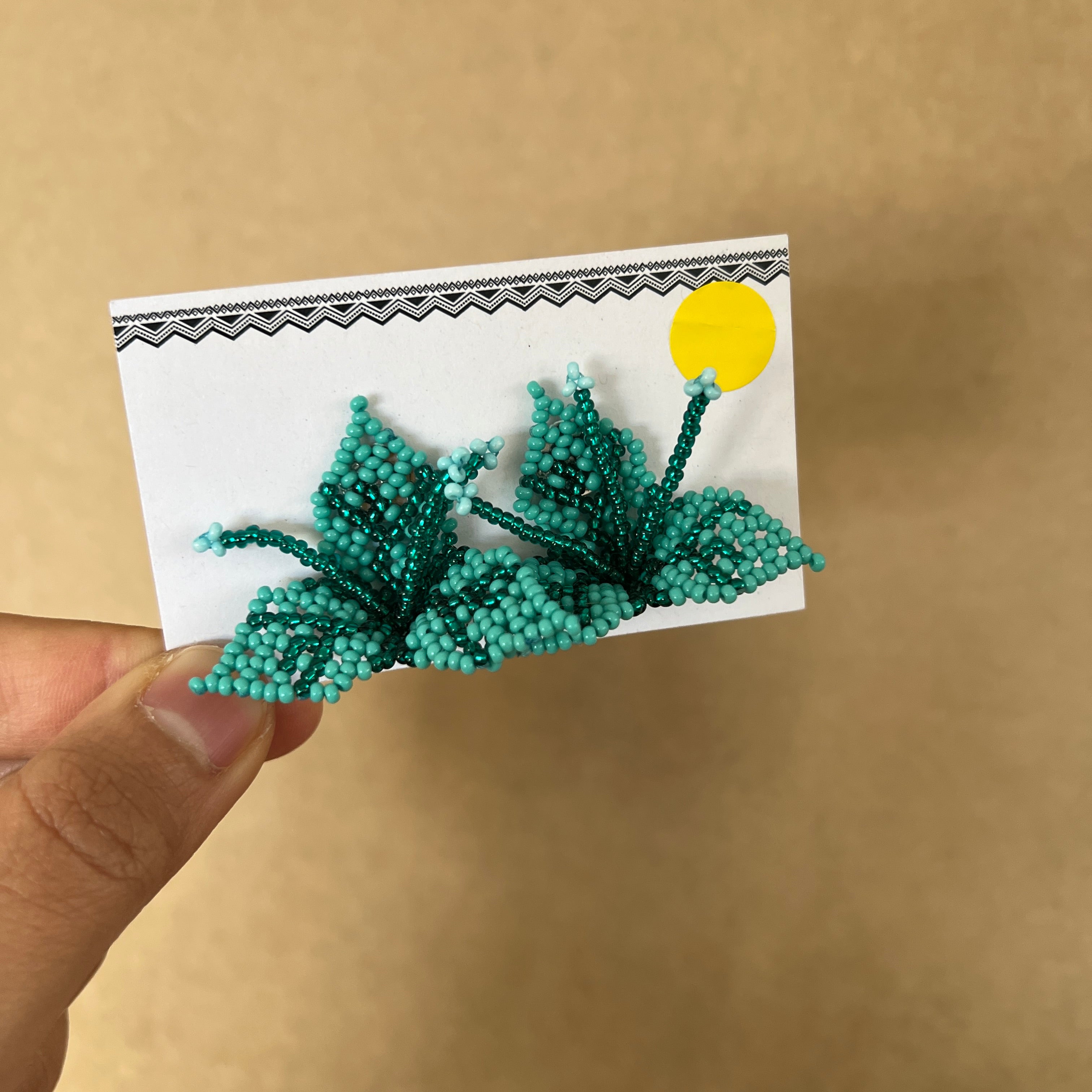 ARCHIVE/SAMPLE | LEIA | 3 PETAL STUDS | TURQUOISE