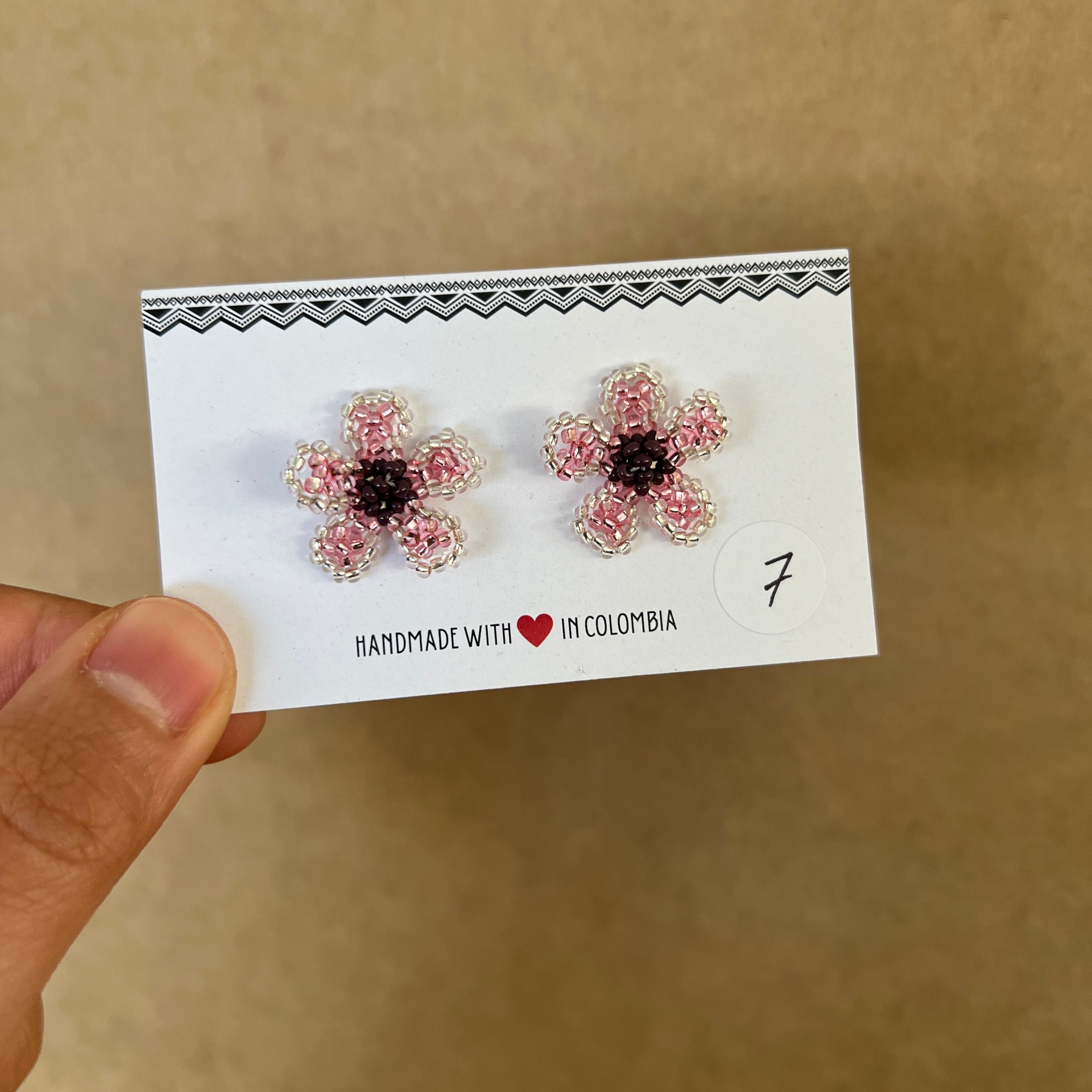 OUTLET | WILDFLOWER STUDS #20