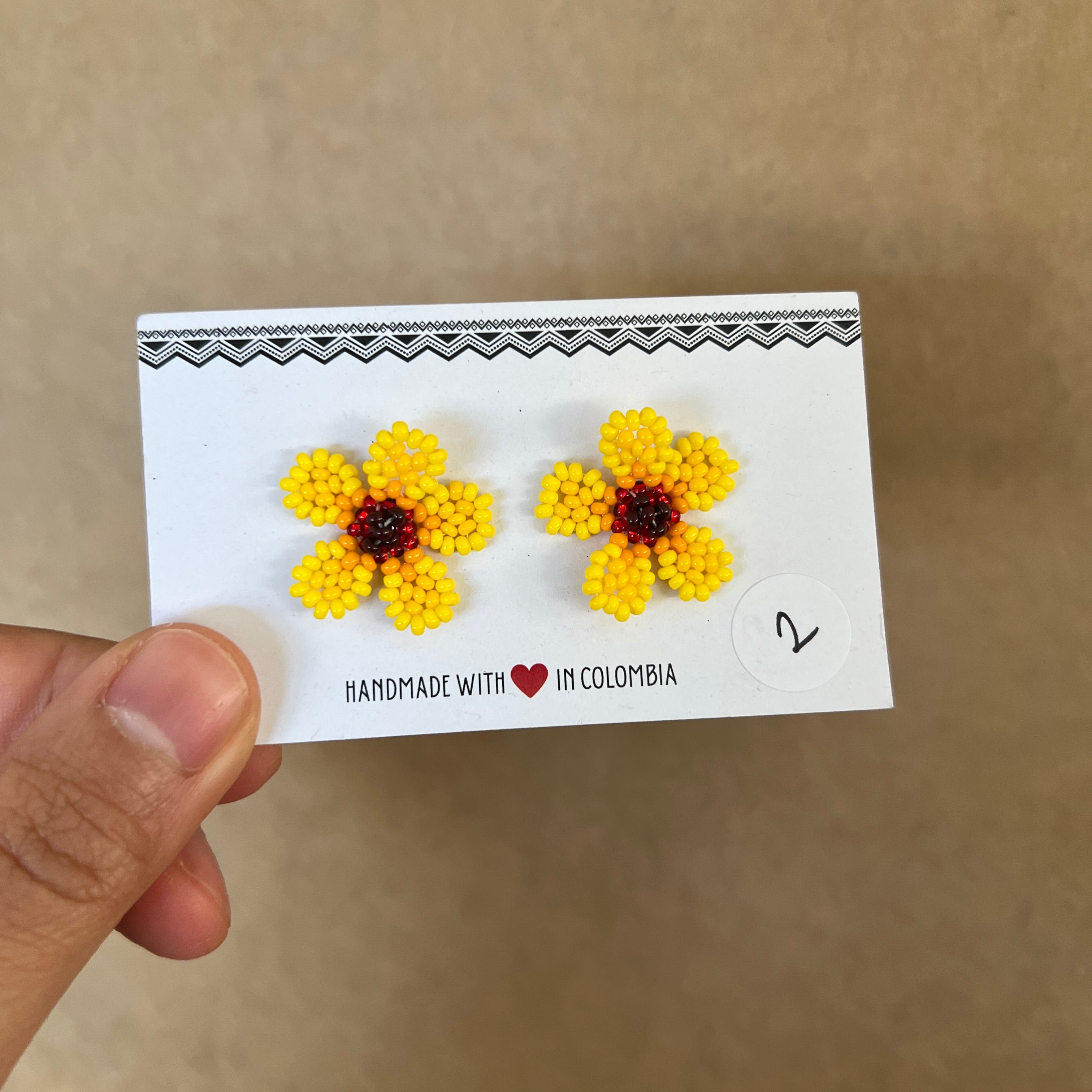 ARCHIVE/SAMPLE | WILDFLOWER STUDS #5