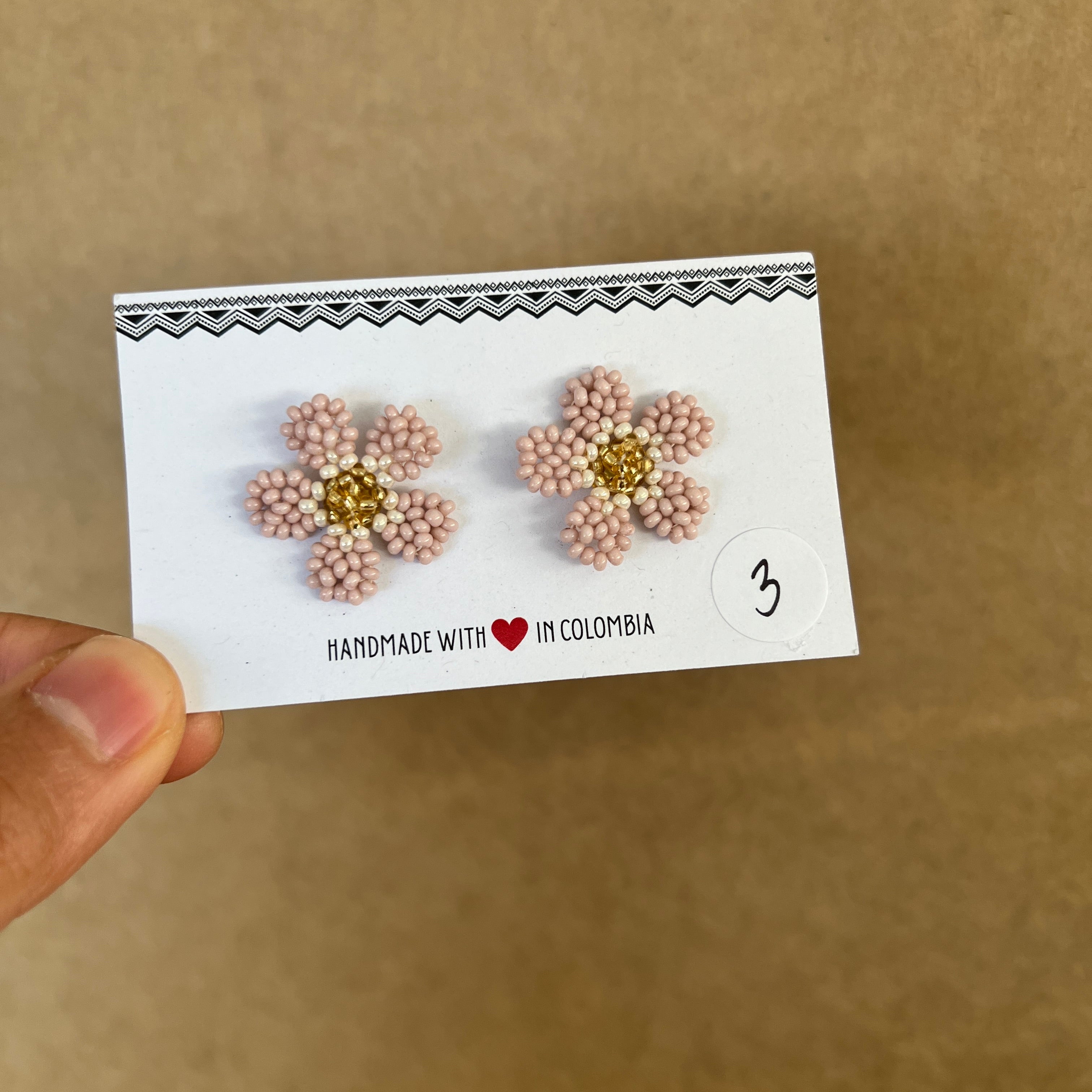 OUTLET | WILDFLOWER STUDS #6