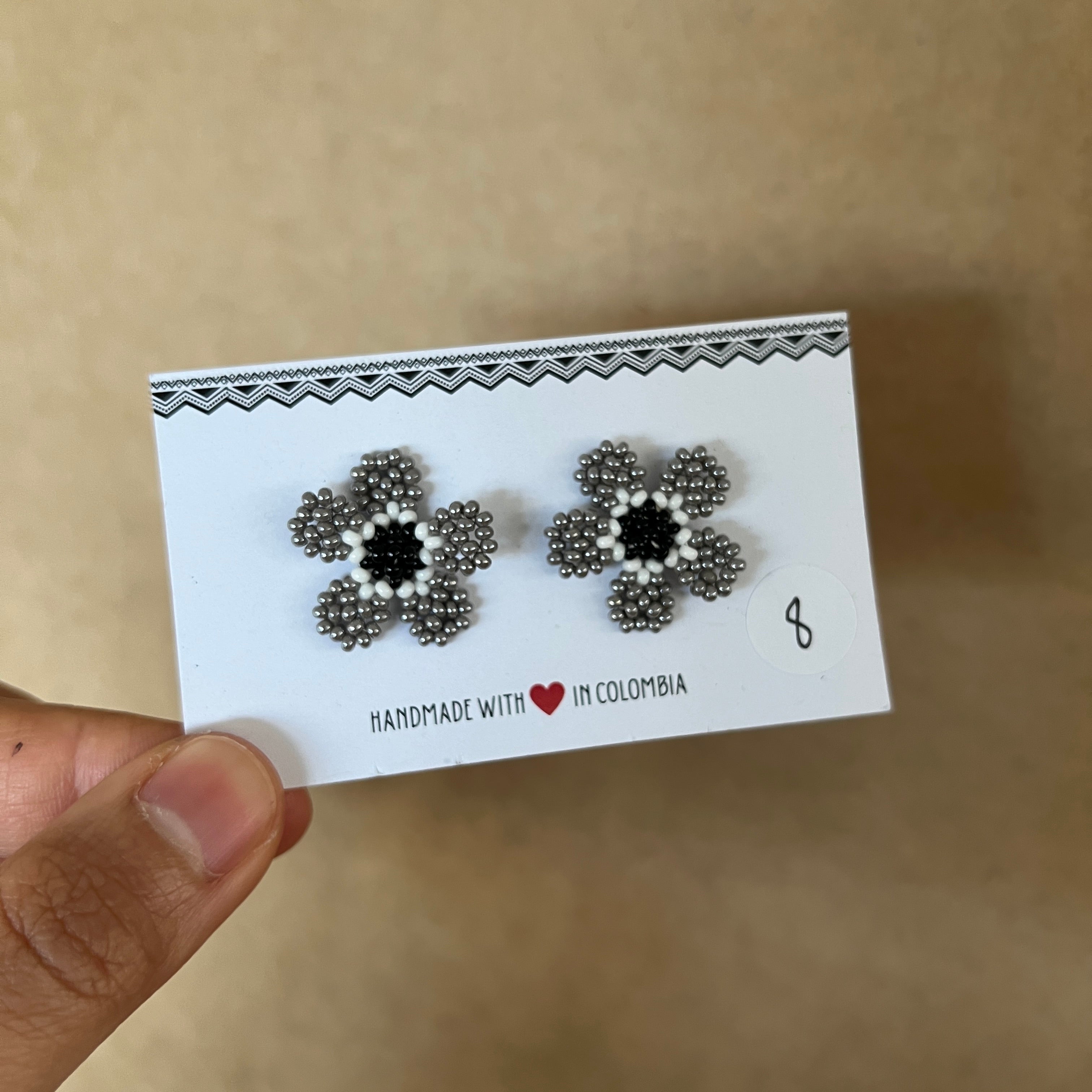 OUTLET | WILDFLOWER STUDS #15