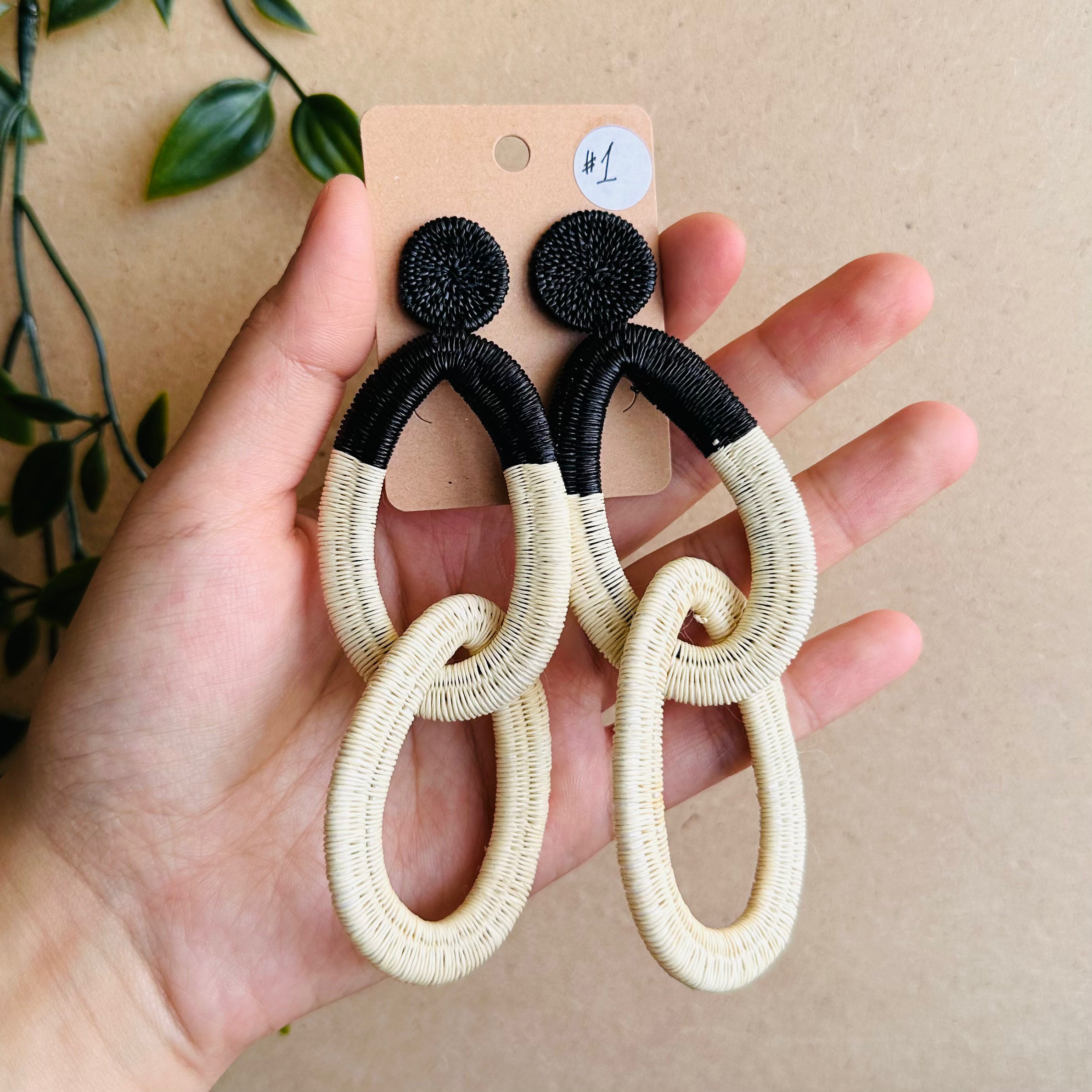 OUTLET | PALM EARRINGS STYLE B  *more colours
