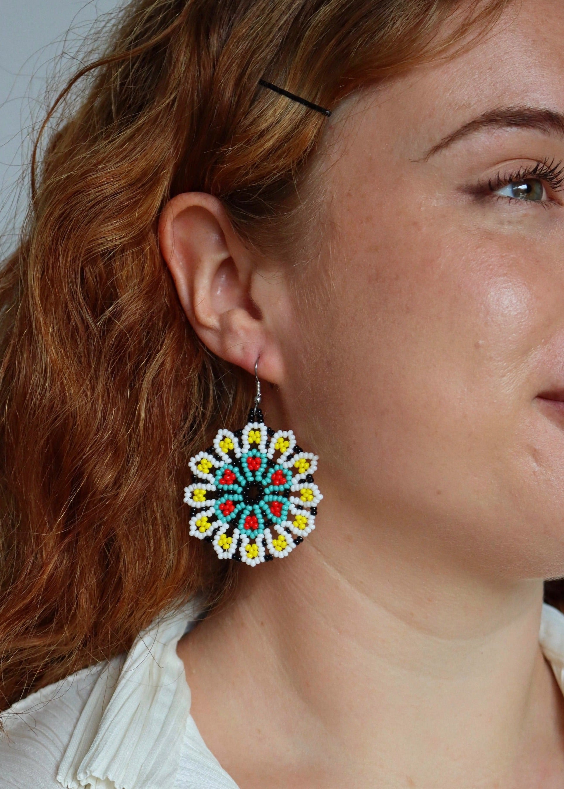 KALEIDO FLORA EARRINGS | MOONSTONE
