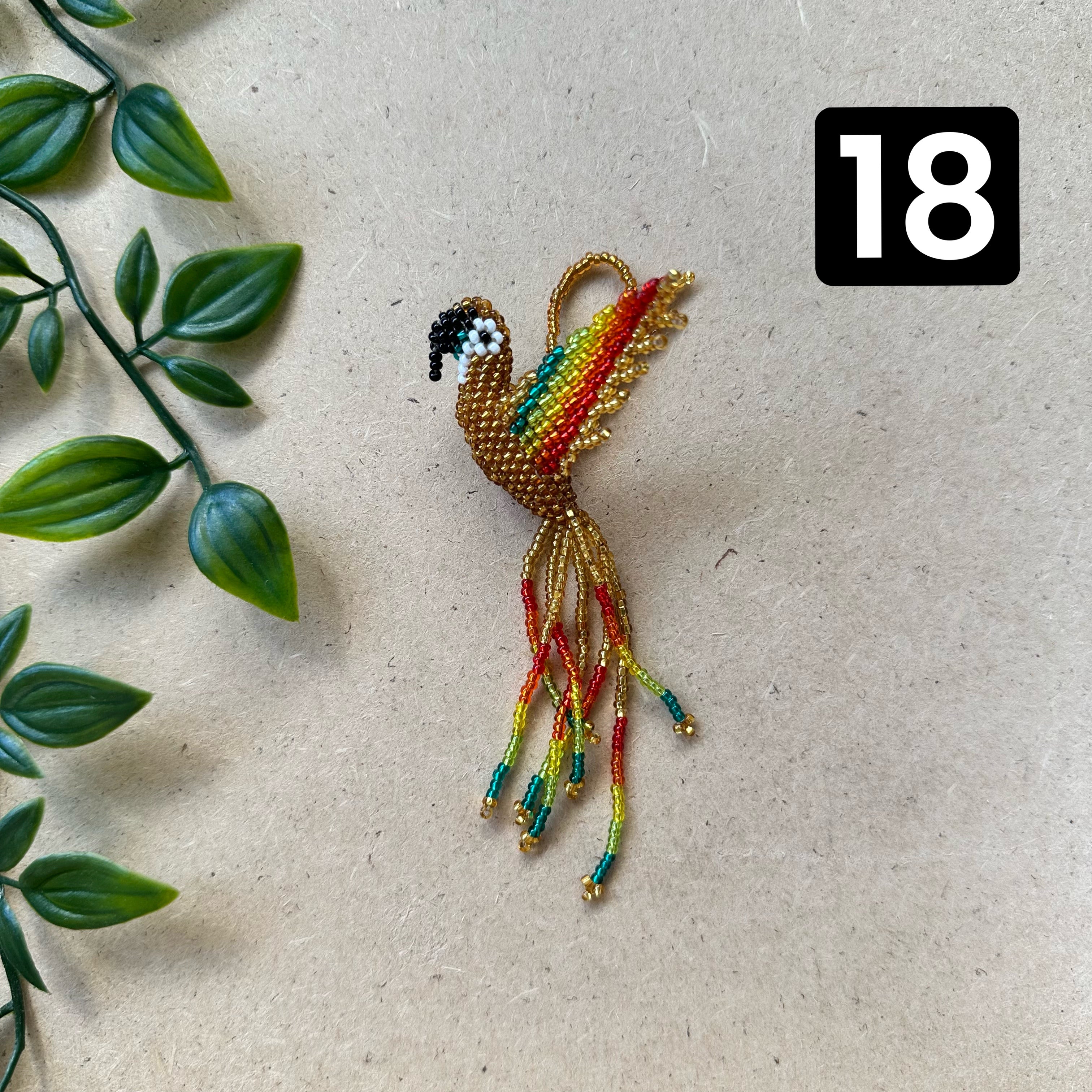 ARCHIVE | MACAW BIRD HANGINGS | SMALL
