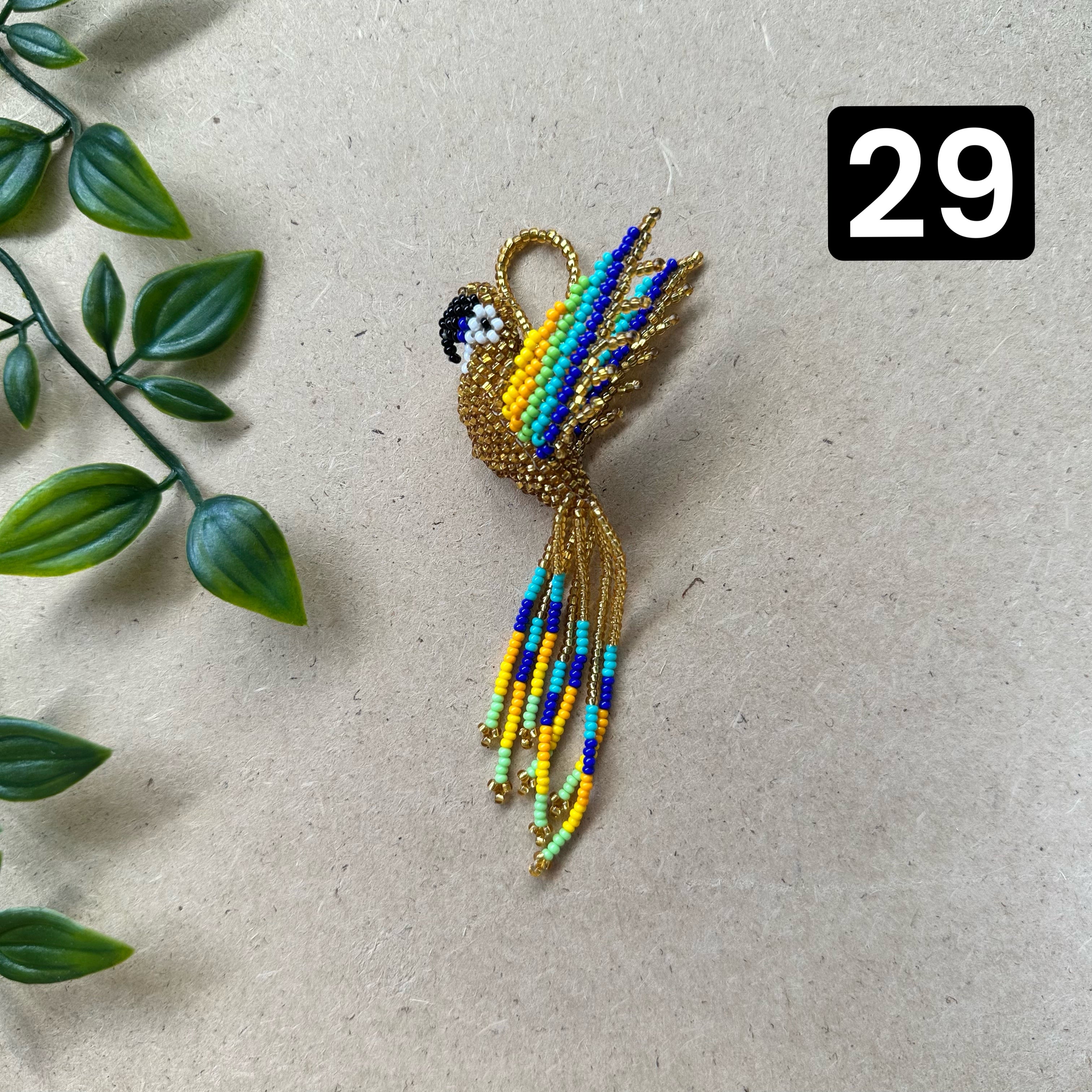 ARCHIVE | MACAW BIRD HANGINGS | SMALL