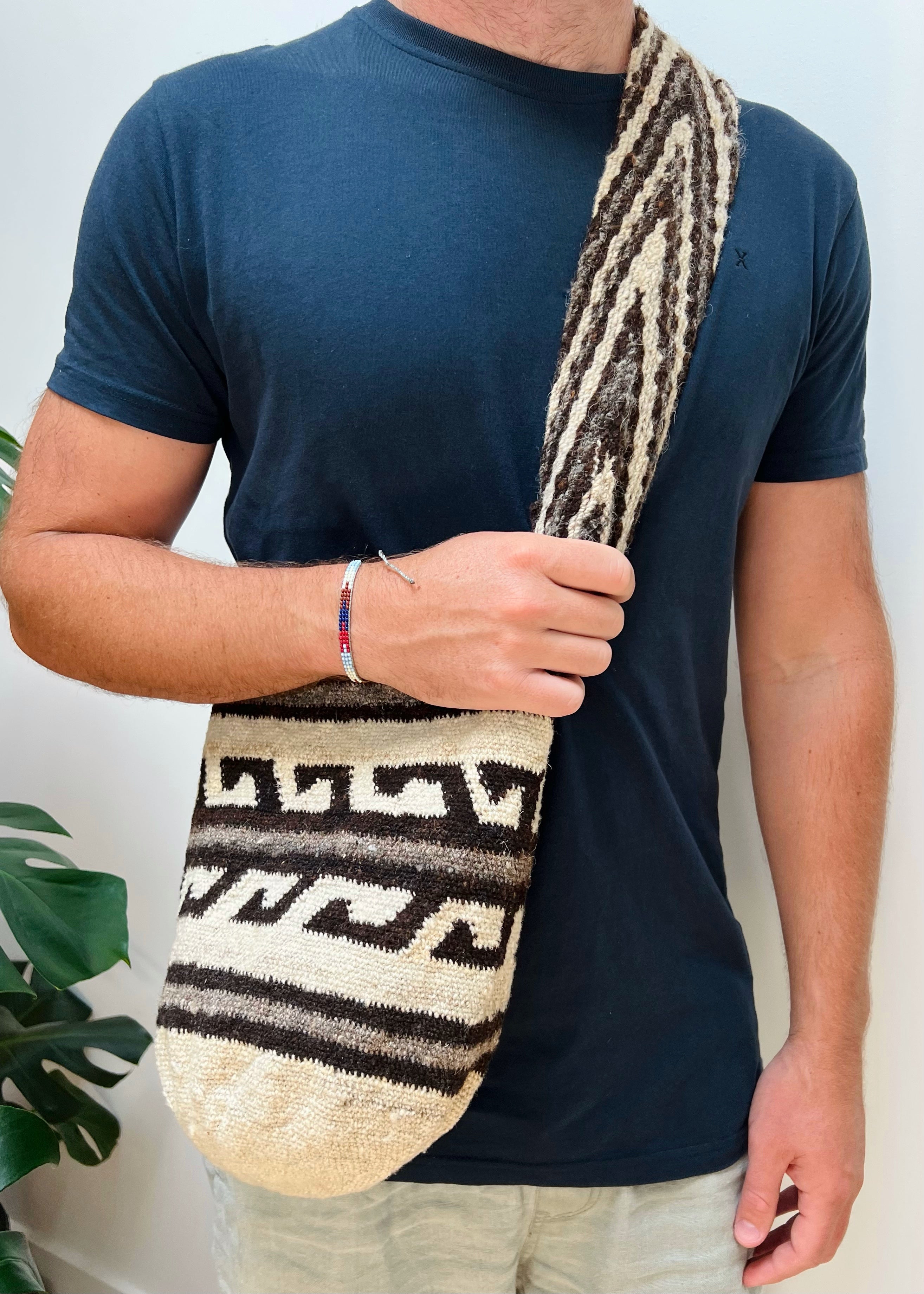 LIBERTAD DEL ALMA | MEDIUM | ARHUACA MOCHILA #75