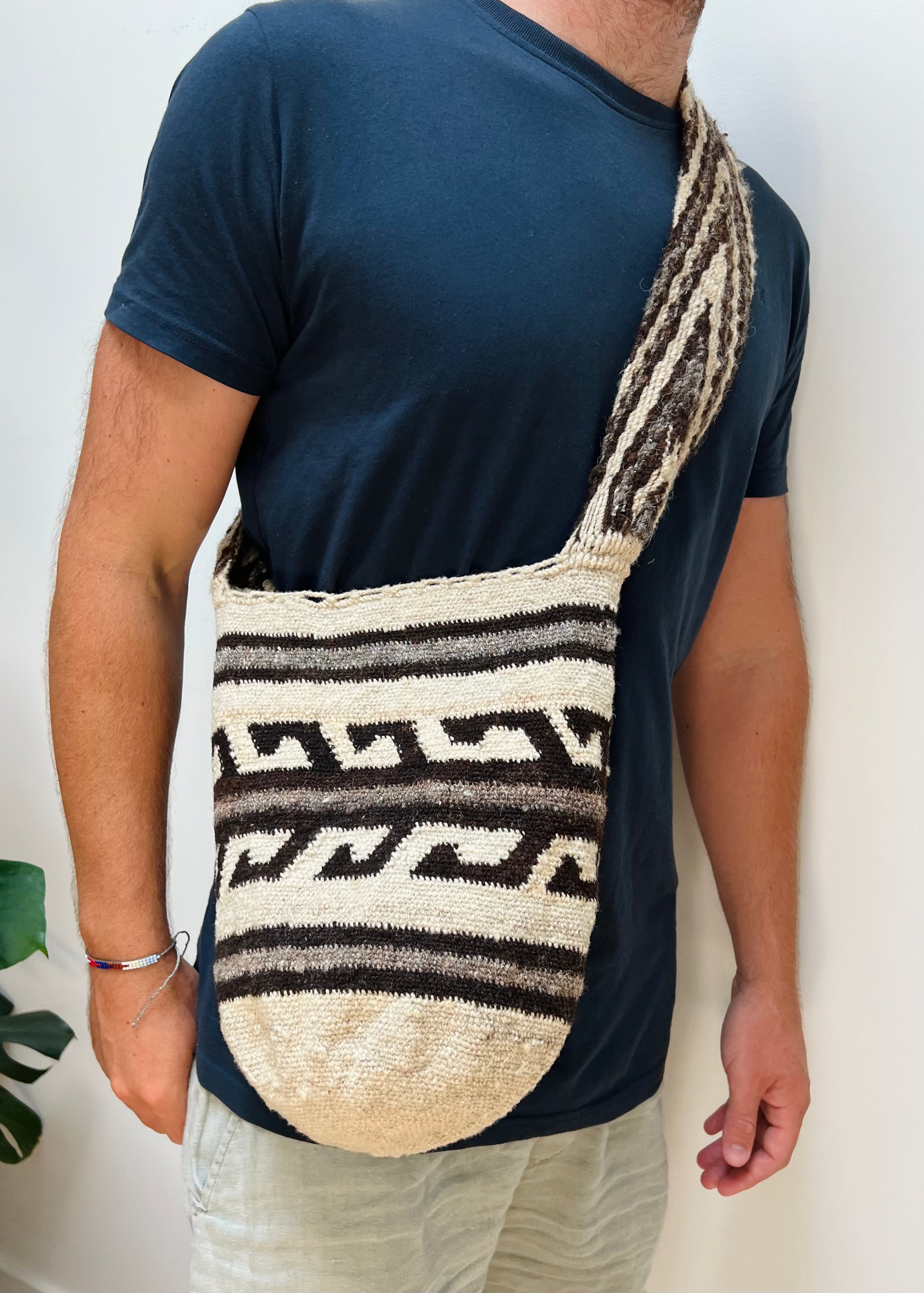 LIBERTAD DEL ALMA | MEDIUM | ARHUACA MOCHILA #75