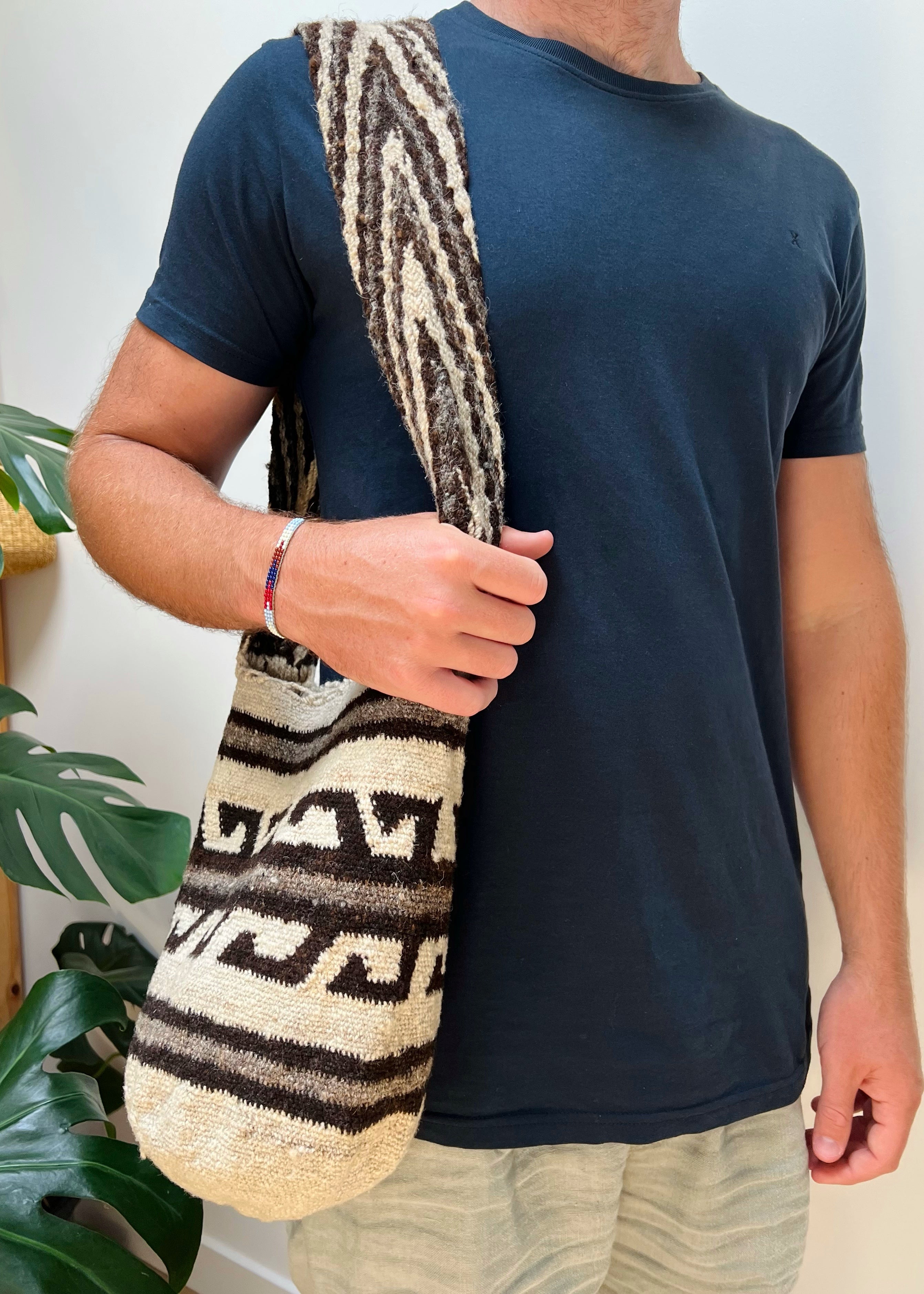 LIBERTAD DEL ALMA | MEDIUM | ARHUACA MOCHILA #75