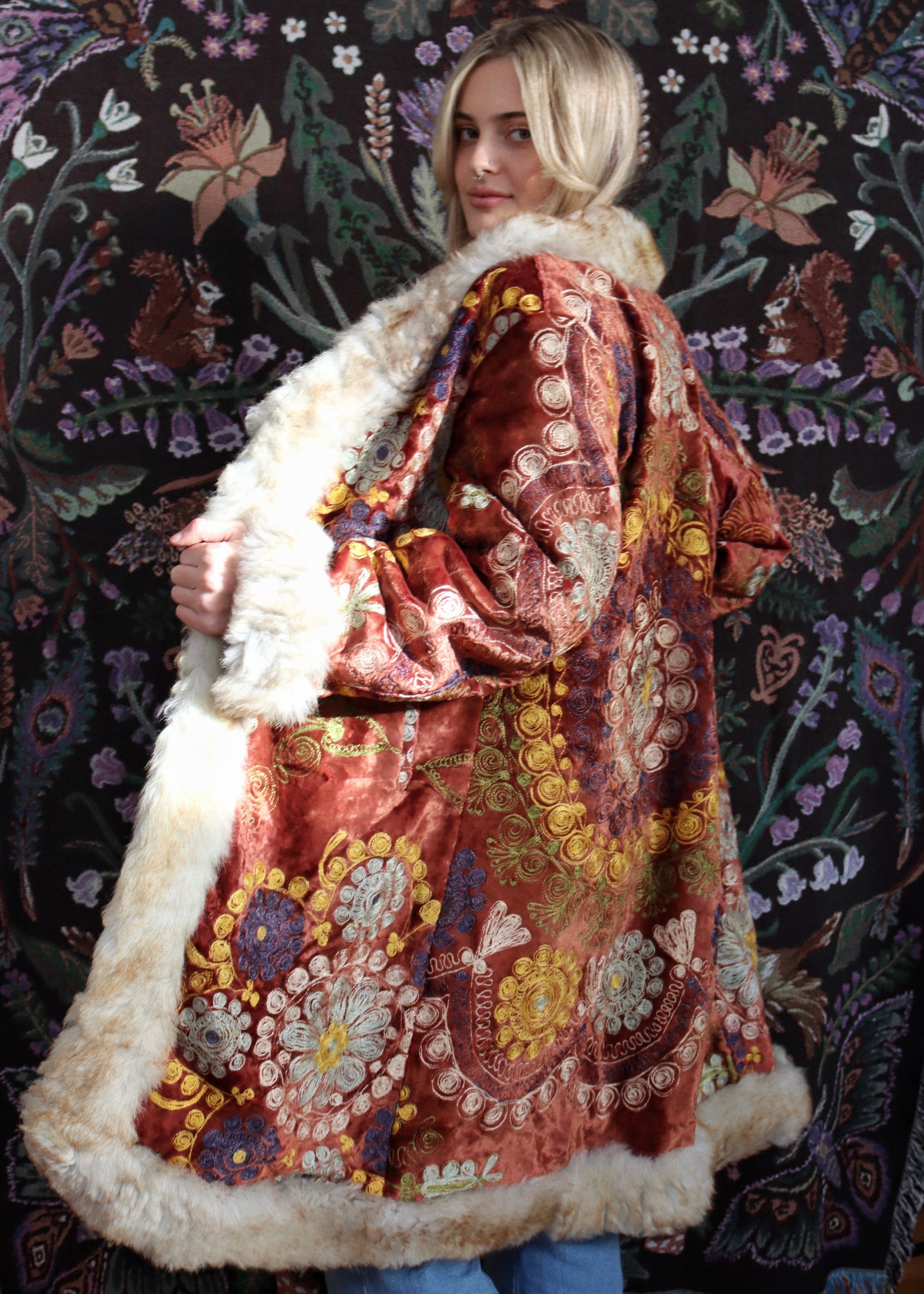 RABIYA #09 | S-M |SUZANI LONG COAT