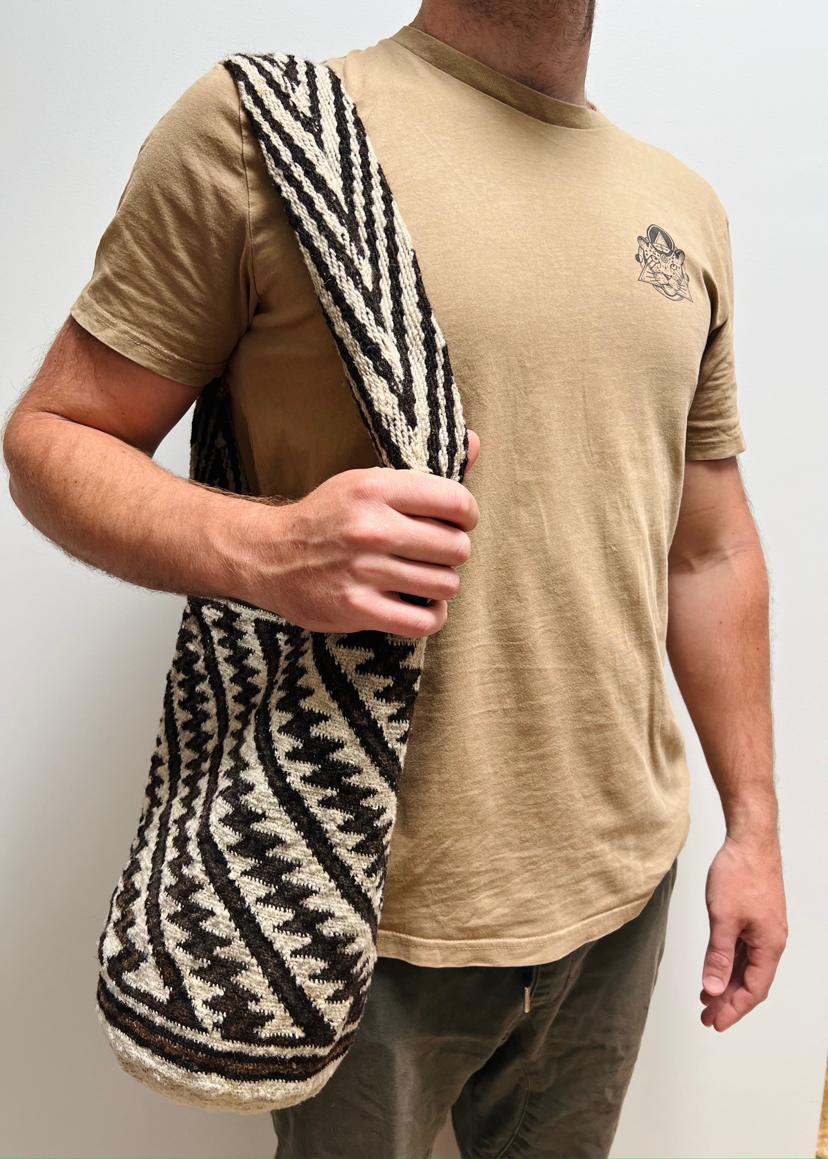 PENSAMIENTO #06 | LARGE | ARHUACA MOCHILA