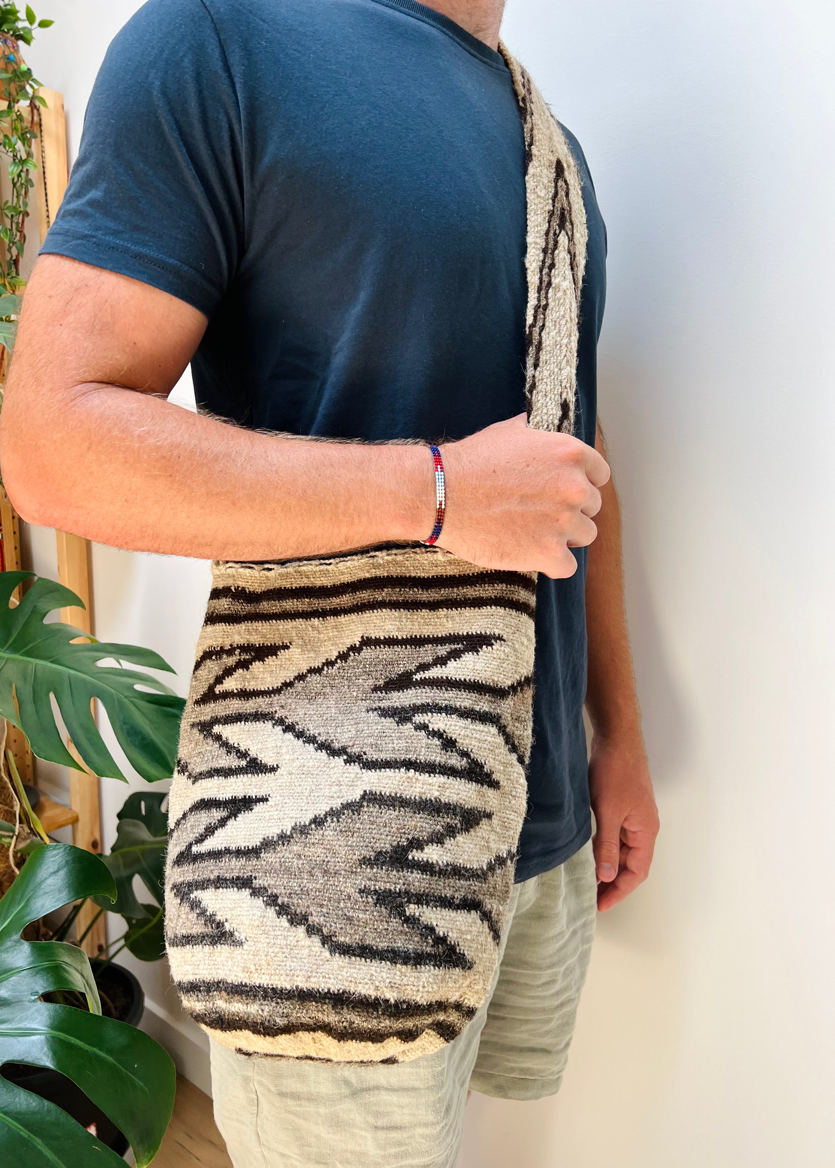 HOJAS | LARGE | ARHUACA MOCHILA #98