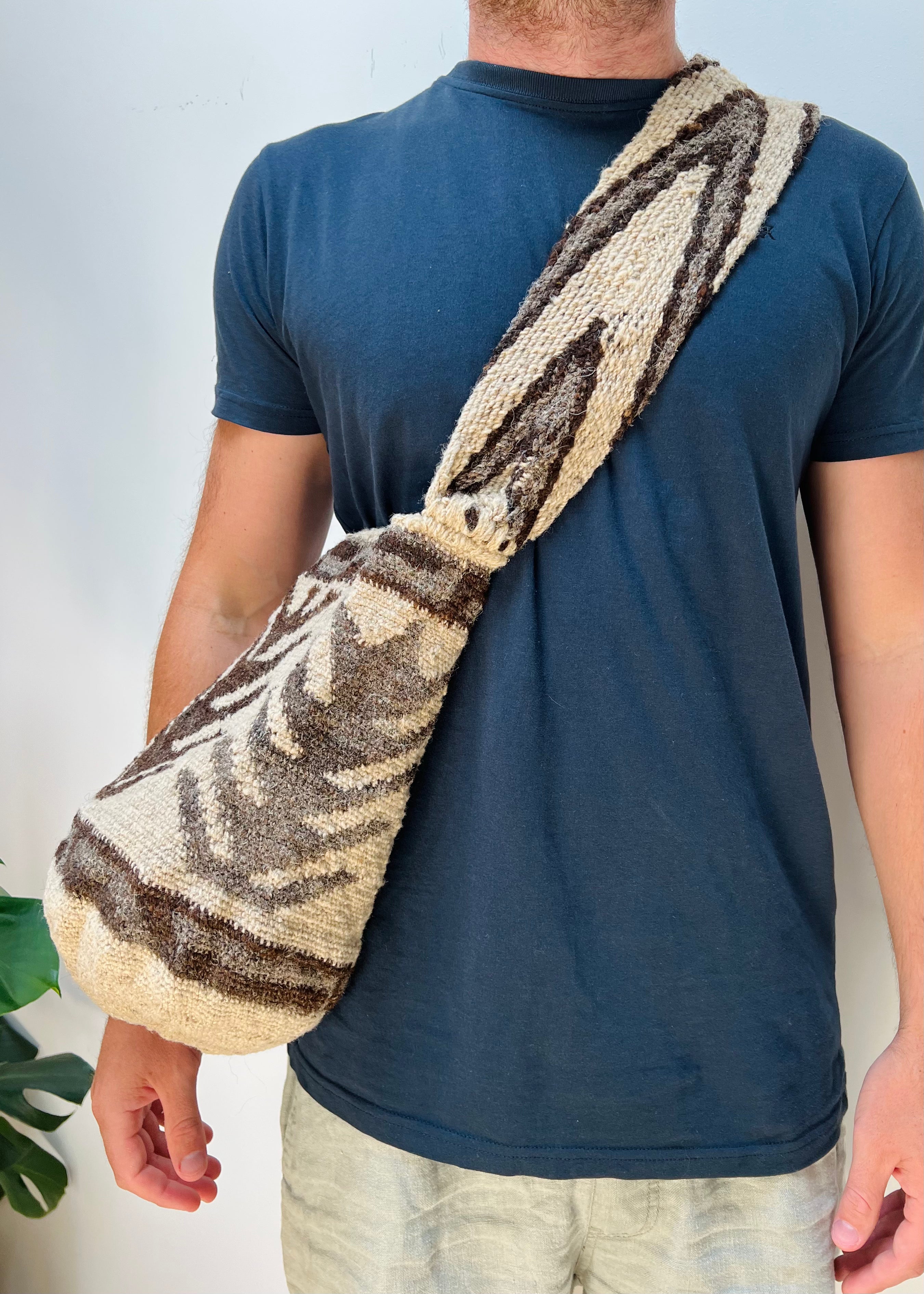 PINOS | LARGE | ARHUACA MOCHILA #99