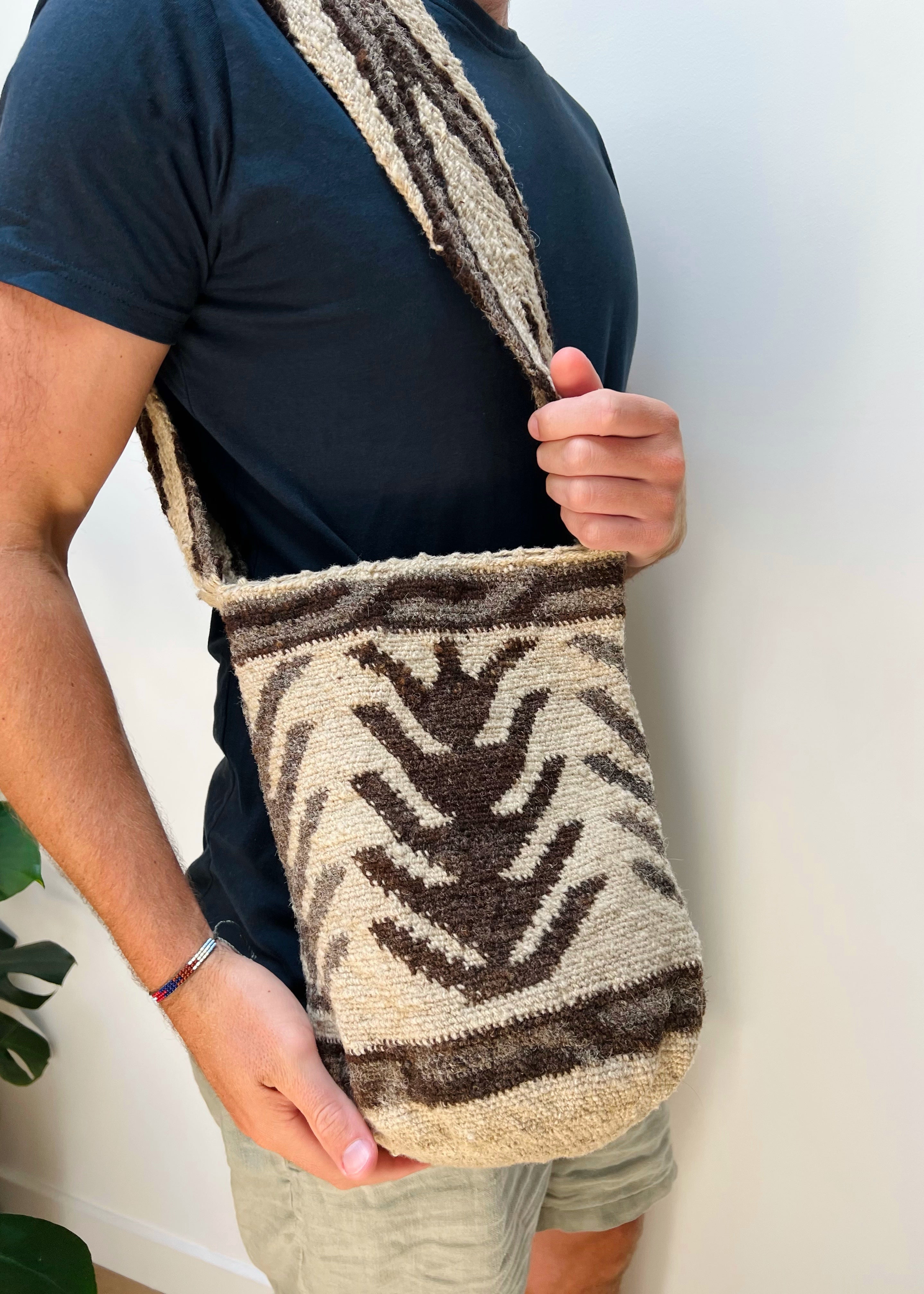 PINOS | LARGE | ARHUACA MOCHILA #99