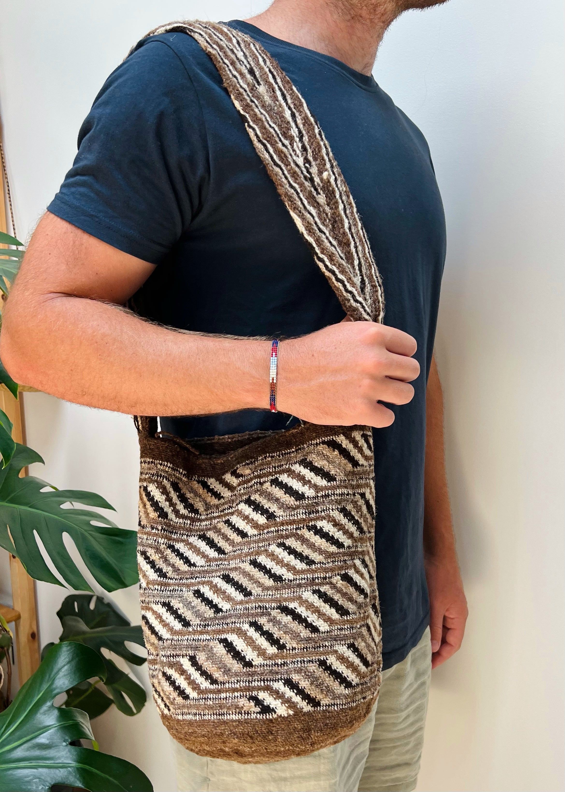PENSAMIENTO | LARGE | ARHUACA MOCHILA #103