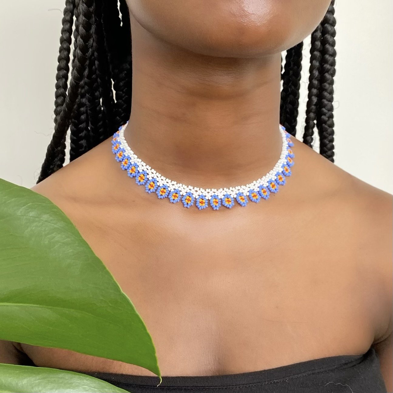 FLOWER CHOKER #04 | WHITE & SKY